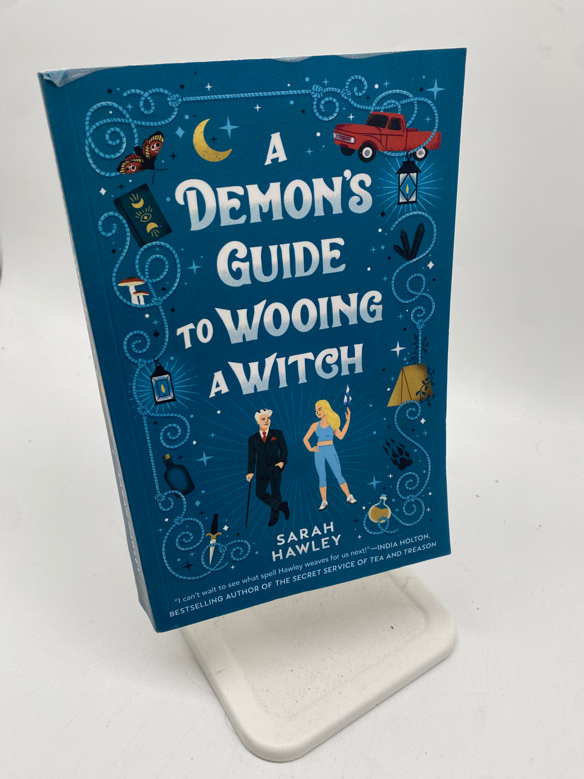 📚 A Demon's Guide to Wooing a Witch