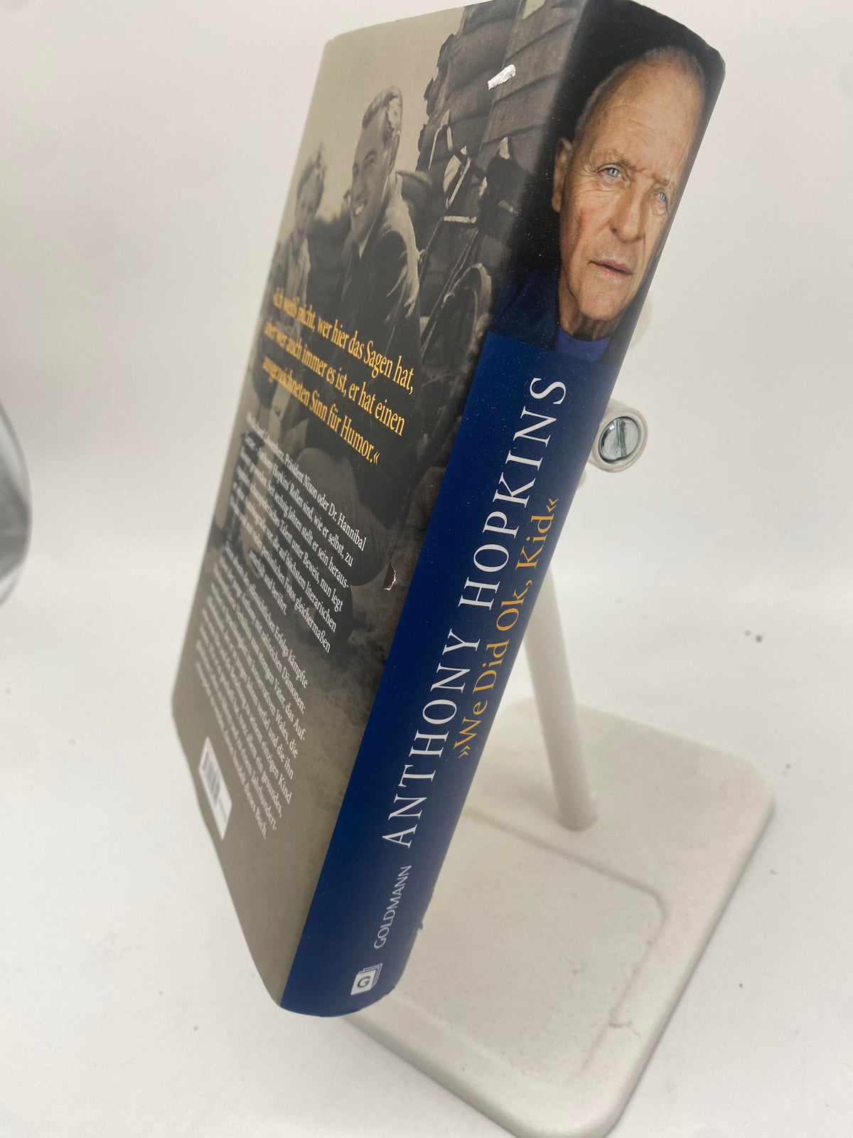 📚 Anthony Hopkins - We did ok, kid