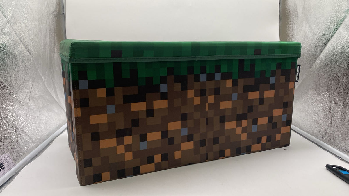 🎮 MINECRAFT Sitz- & Aufbewahrungsbox 60×30×30 cm – Grasblock, faltbar, neu