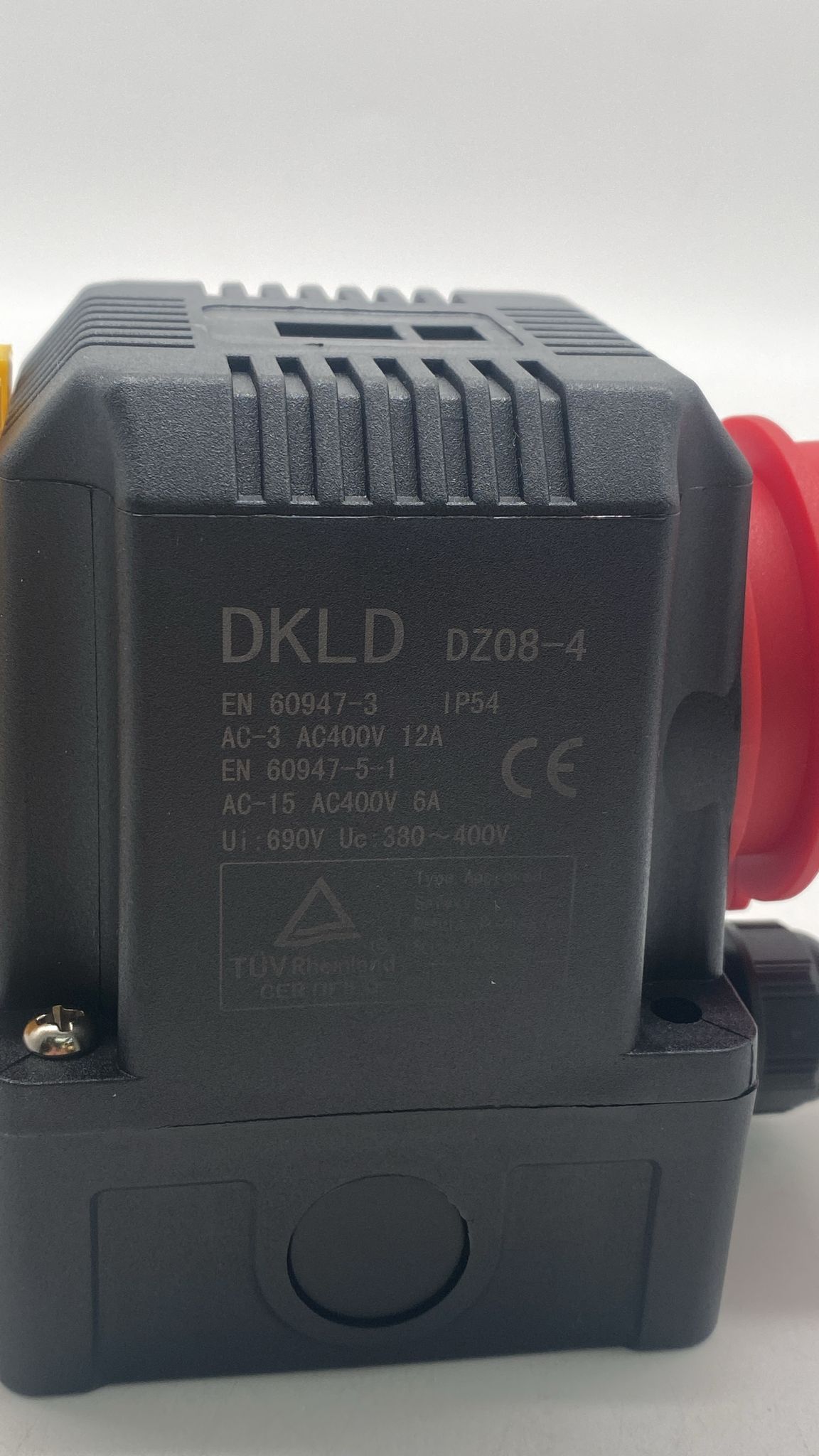 ⚙️ Trade-Shop DZ08-4 Schalter-Stecker-Kombination 400V – KEDU KOA2-YD - B-Ware