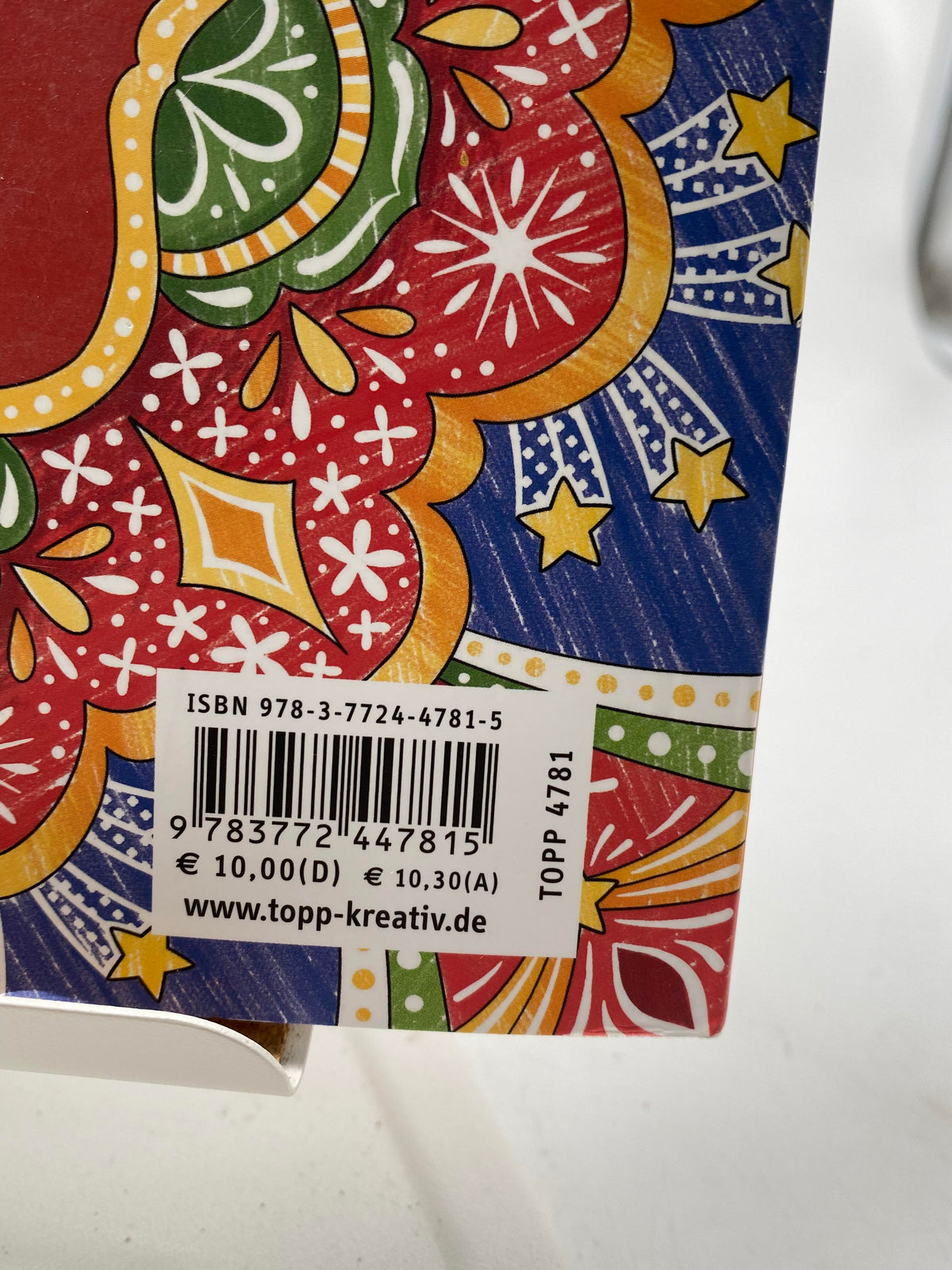 📚 Colorful Secrets – Wundervolle Weihnachten (Zauberpapier)