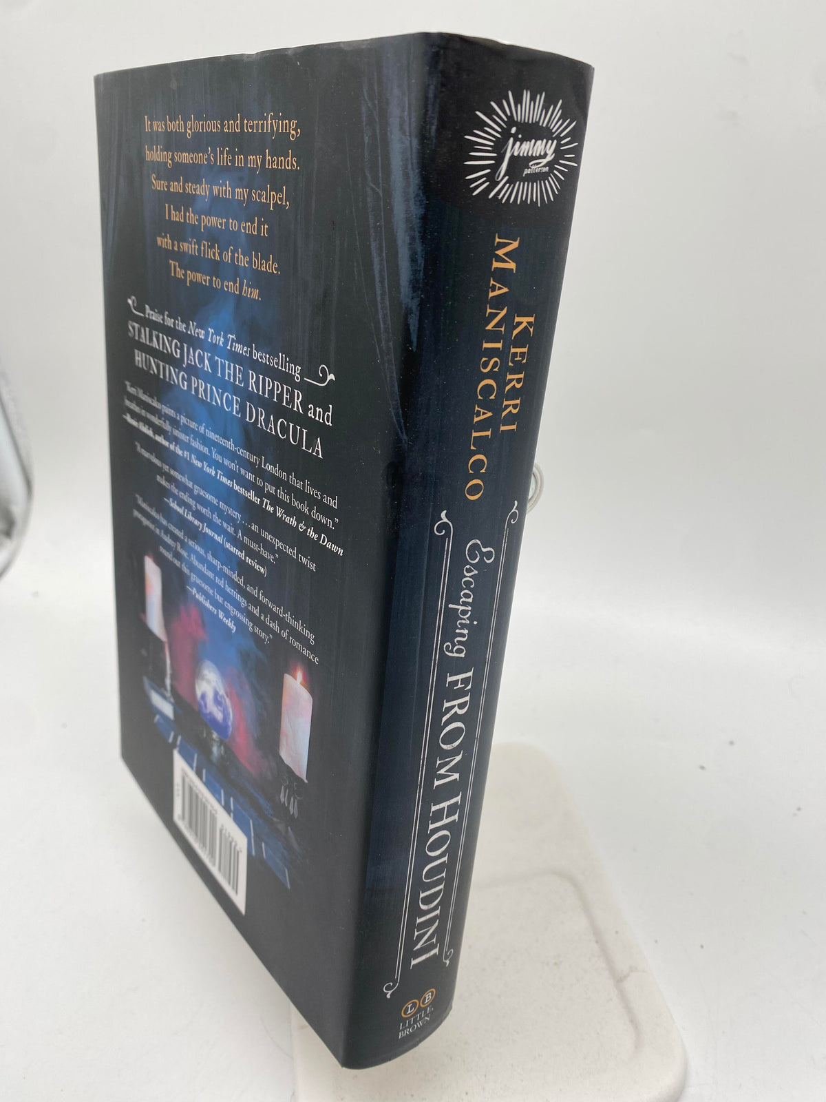 📚 Escaping From Houdini