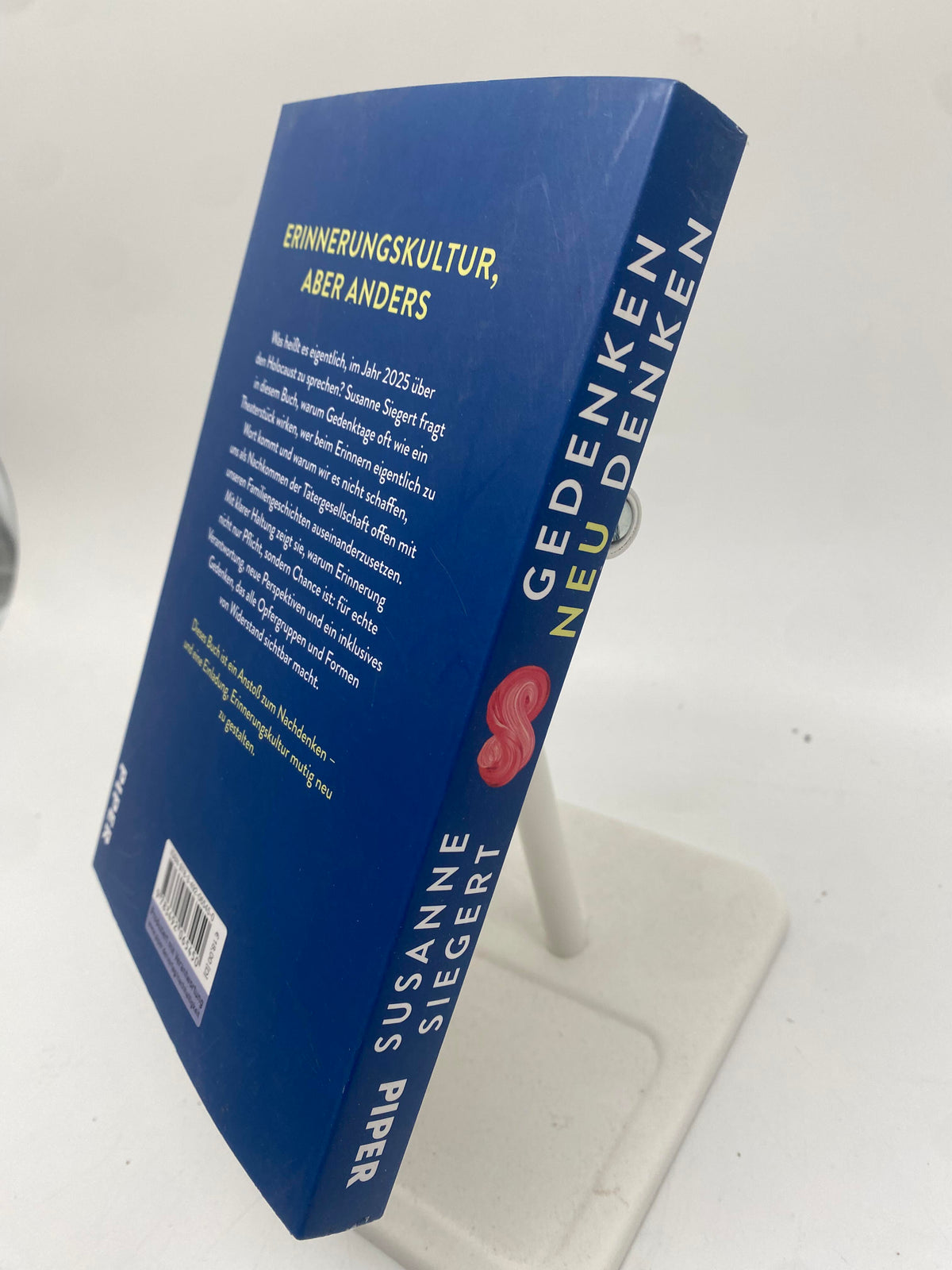 📚 Gedenken neu denken