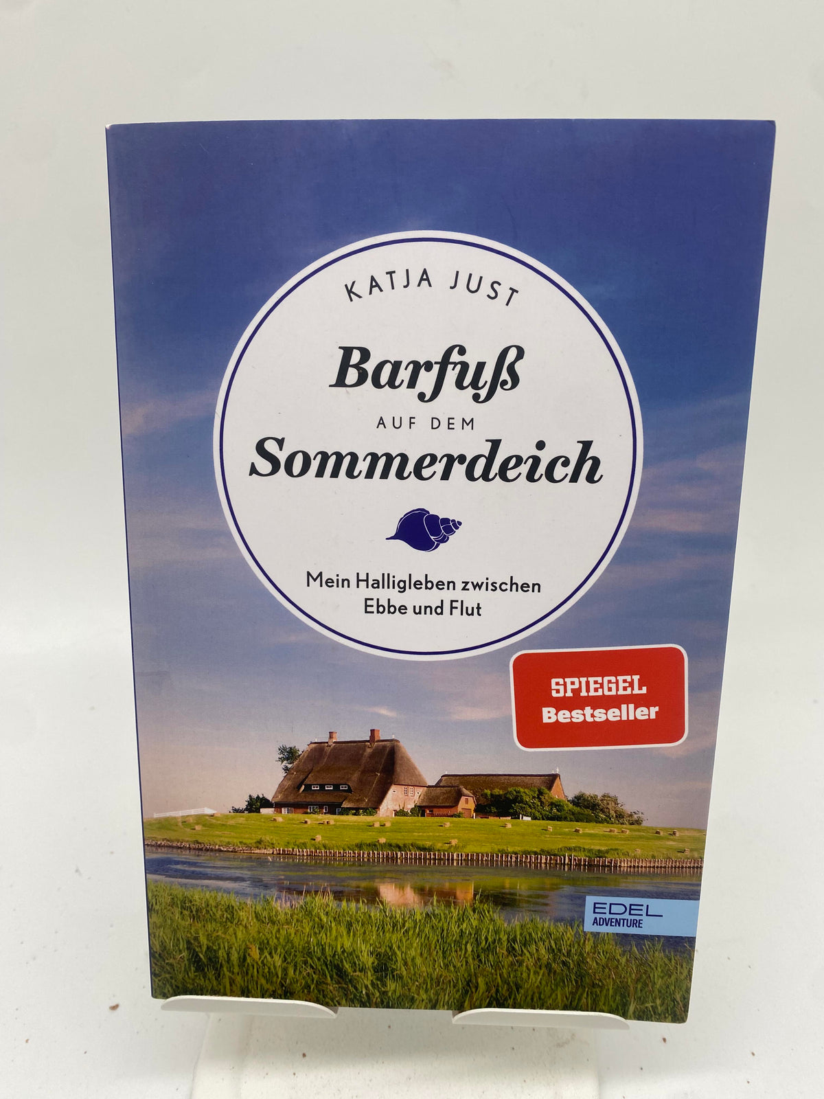 📚 Barfuß auf dem Sommerdeich