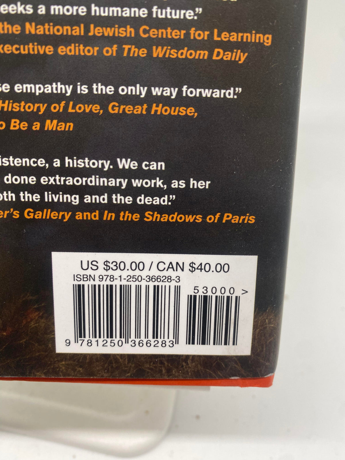 📚 10/7 - 100 Human Stories