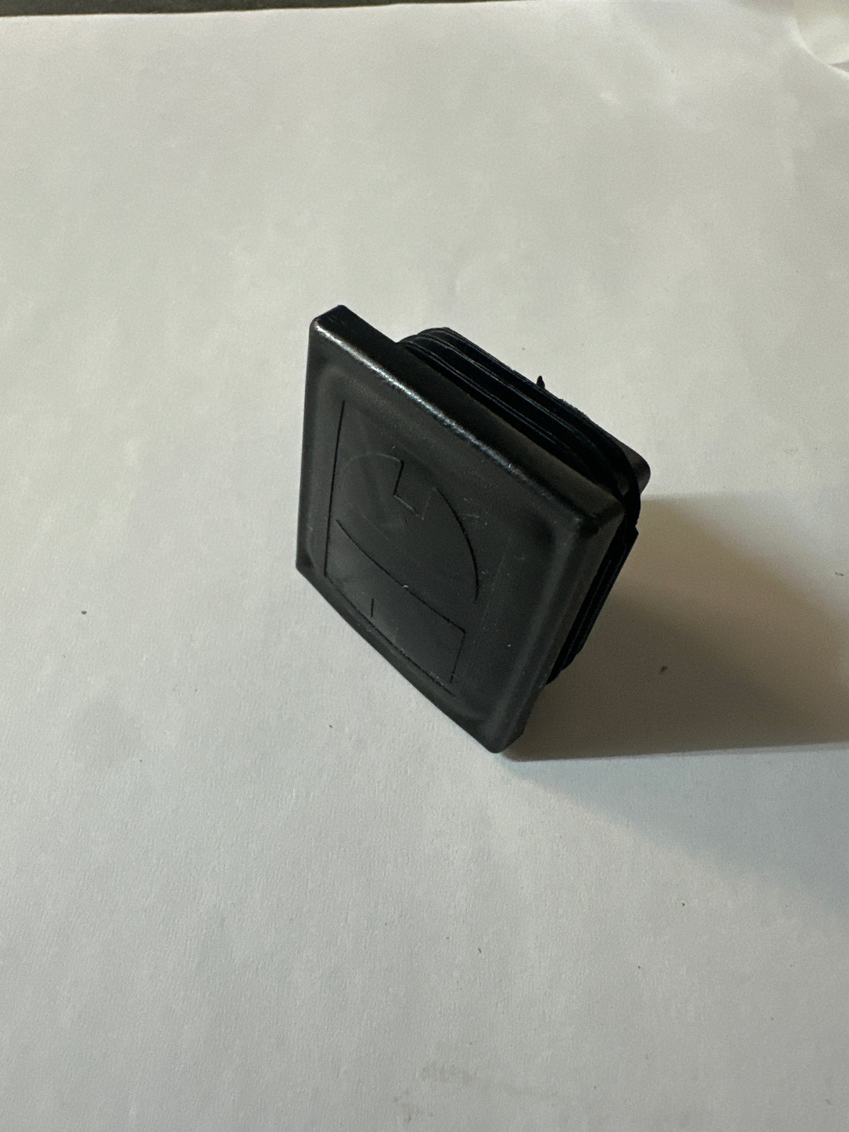 Würth Schienenendstopfen 41 × 41 mm – 1 Stück