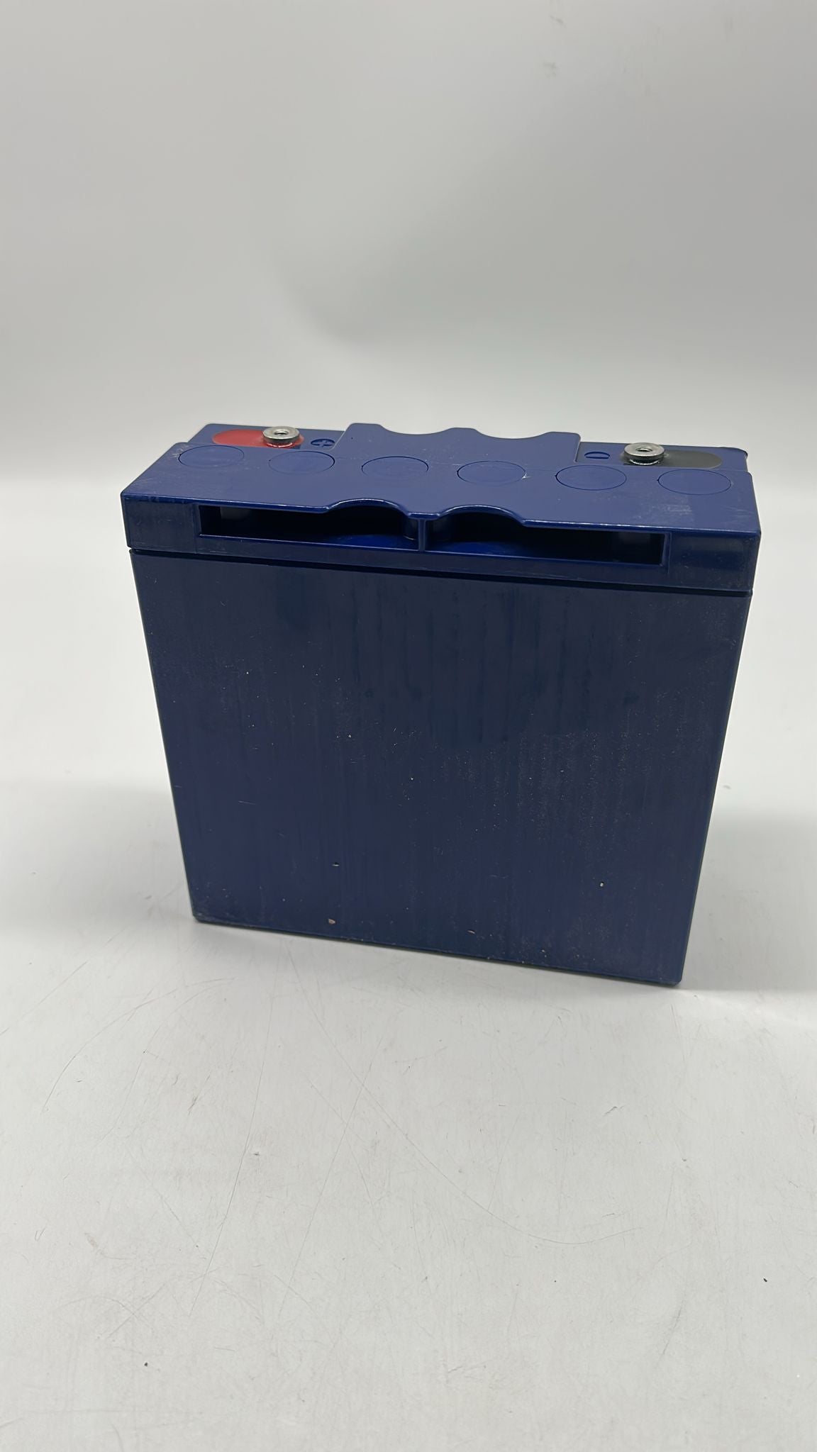🔋 CSB EVH 12240 AGM Akku 12V 24Ah – Zyklenfest, M5 Anschluss - B-Ware